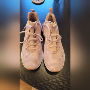 Puma Women's Light Pink Sneakers